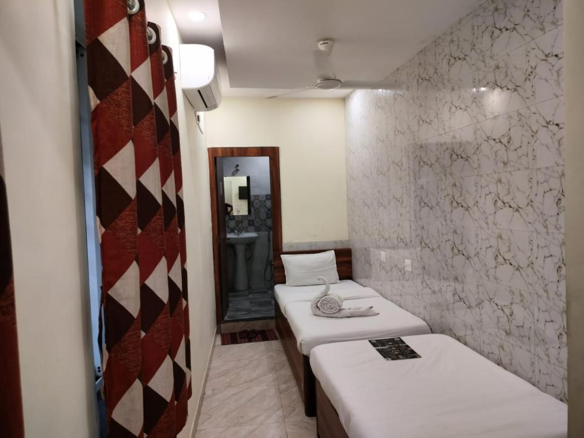 Hotel Holiday Express Kalkuta Zewnętrze zdjęcie