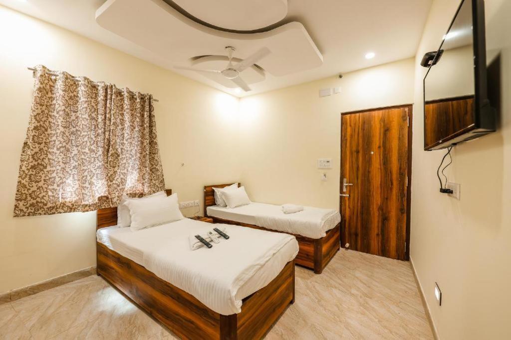 Hotel Holiday Express Kalkuta Zewnętrze zdjęcie
