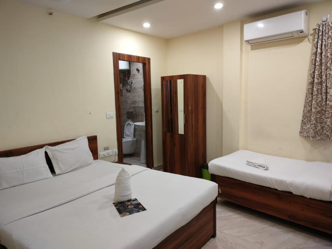 Hotel Holiday Express Kalkuta Zewnętrze zdjęcie